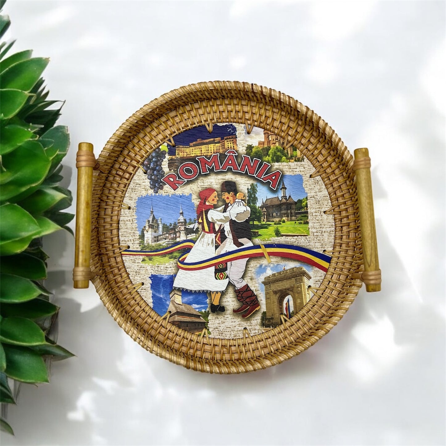 Tavă Decorativă din Rattan